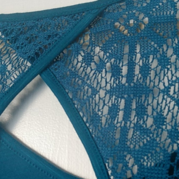 Fits like a 2x - Picture 6 of 6